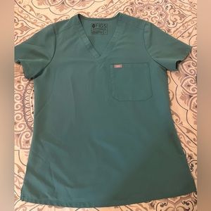 FIGS Womens Scrub Set in Marine.